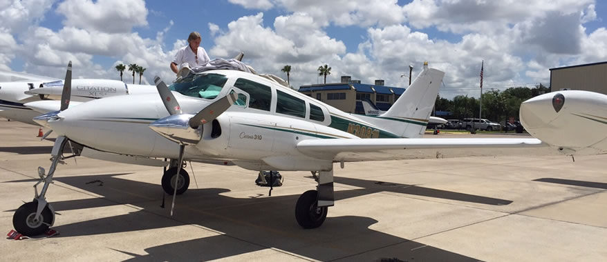 Cessna 310, Cancún México Renta de avionetas en cancun vuelo privado